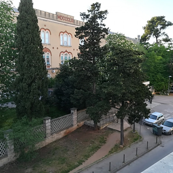 Apartment Maestral, Pula City Apartments f&uuml;r zwei Personen in der N&auml;he des Meeres und des Zentrums, Pula, Istrien, Kroatien Pula