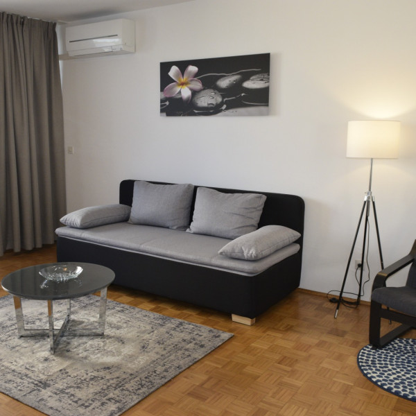 Das Wohnzimmer, Apartment Maestral, Pula City Apartments für zwei Personen in der Nähe des Meeres und des Zentrums, Pula, Istrien, Kroatien Pula